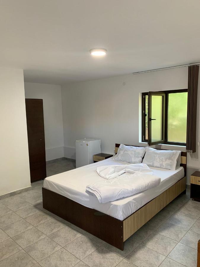 Casa Steluta De Mare Hotel Două Mai Buitenkant foto